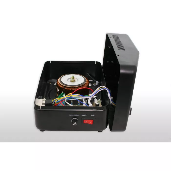 Релейный однофазный стабилизатор напряжения LOGICPOWER LPT-W-500RV